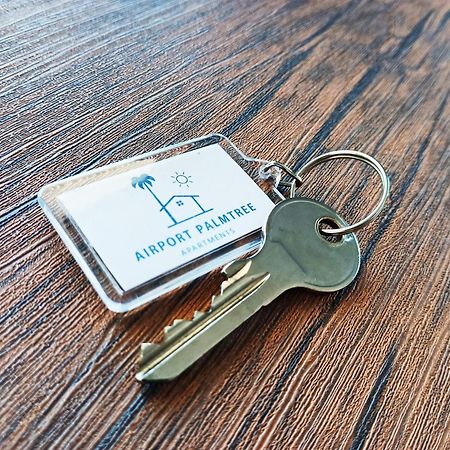 Airport Palmtree Apartments - 15Min From Airport Артемида Екстериор снимка